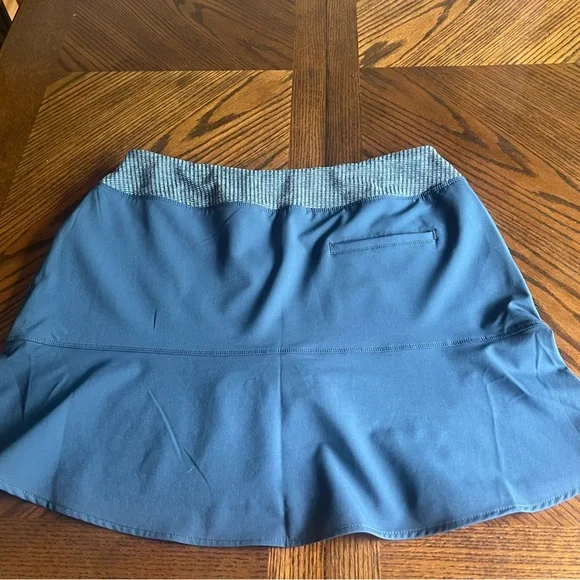 Adidas Black and Blue Mini Golf/Tennis Skirt Set - Picture 7 of 9